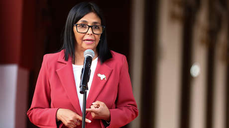 Delcy Rodríguez renueva parte de su gabinete ministerial
