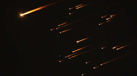 Irán ataca la mayor refinería israelí, mientras Netanyahu promete reducir misiles iraníes "a cenizas": MINUTO A MINUTO