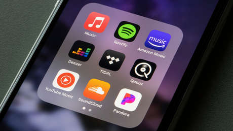 Se declara culpable tras ganar millones con un elaborado fraude musical con IA