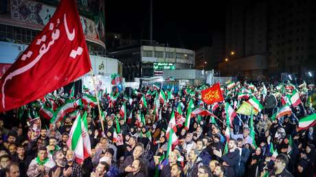Manifestantes en apoyo a la resistencia militar iraní inundan las calles del país persa (VIDEOS)