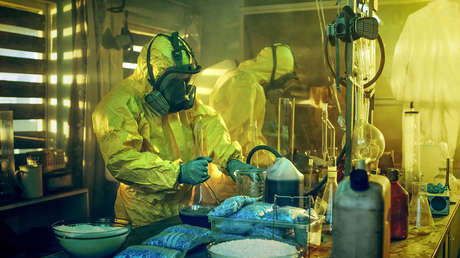 Los 'chefs' del fentanilo hablan inglés: el revelador dato sobre los narcolaboratorios en EE.UU.