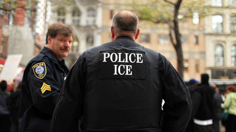 Mujer contrata a trabajadores migrantes y luego llama al ICE para que los deporten (VIDEO)