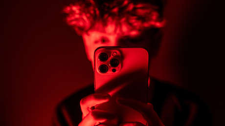 Un adolescente mata a su madre tras usar IA para planear el crimen