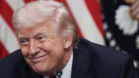 Trump sobre Irán: "Tienen que abrir el estrecho de Trump. Quiero decir, de Ormuz"