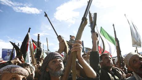 La guerra en Oriente Medio se adentra en su segundo mes con tensión extrema: hutíes en acción y amenaza de ofensiva terrestre, MINUTO A MINUTO