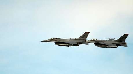 Cazas F-16 interceptaron aeronave cerca de residencia de Trump