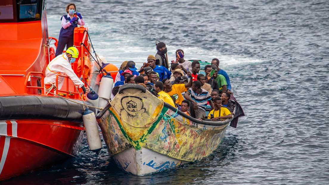  Habría que meterlos 5 días en un cayuco : el mensaje de un obispo a los antimigrantes de España
