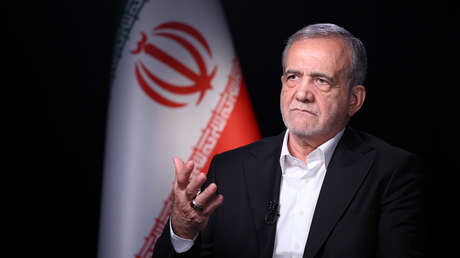 Presidente iraní: El mundo está en una encrucijada