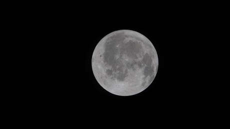 "No es lo que estoy acostumbrada a ver": astronauta de Artemis II sobre la cara oculta de la Luna