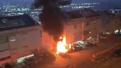 VIDEO: Explosiones e incendios en Israel tras un bombardeo iraní