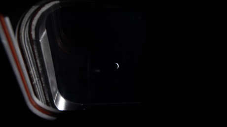 La última imagen de la Tierra captada por la nave Orion antes de acercarse al máximo a la Luna