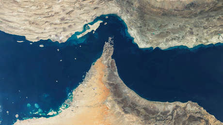 WSJ: Trump afirma que Irán tiene hasta el martes por la noche para reabrir el estrecho de Ormuz