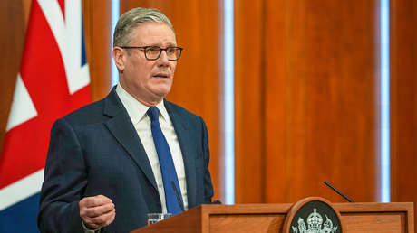 Starmer viaja al Golfo para sostener la tregua mientras impulsa intereses propios