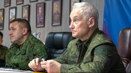 Ministro ruso de Defensa llega a una zona clave del frente