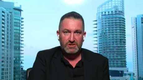 "No es más que una mentira": Periodista británico destroza la narrativa de occidente sobre Rusia