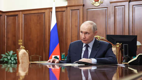 Putin destaca que la industria espacial rusa es "fuerte"