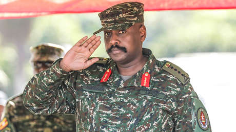 1.000 millones de dólares y "la mujer más hermosa": amenaza de un jefe militar africano a Turquía