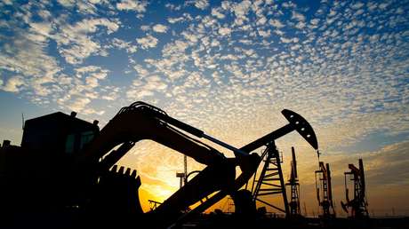 Enviado del Kremlin da inquietante pronóstico a corto plazo sobre el petróleo