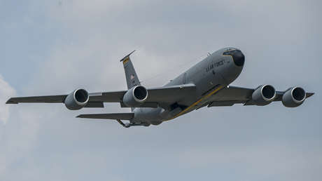 FOTO: Daños de punta a punta en un avión de EE.UU. que estaría entre los atacados por Irán
