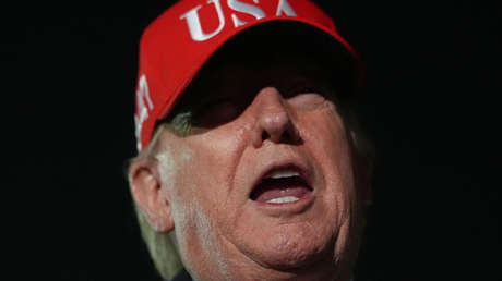 La embestida de Trump contra el "corrupto" NYT por "sus mentiras y horribles acciones"