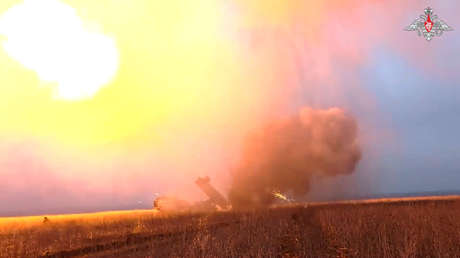 VIDEO: Salva de lanzacohetes múltiple ruso Uragán destroza concentración enemiga