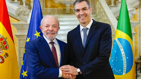 Sánchez y Lula acuerdan un frente común contra las guerras de Trump