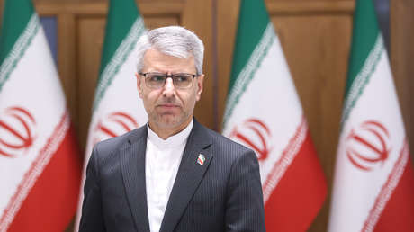 Cancillería de Irán: "El bloqueo naval de EE.UU. se considera una violación del alto el fuego y Teherán tomará las medidas oportunas"