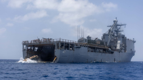 FOTOS: EE.UU. realiza operaciones de bloqueo en el mar Arábigo