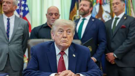 Trump acusa a Irán de una "grave violación" de la tregua