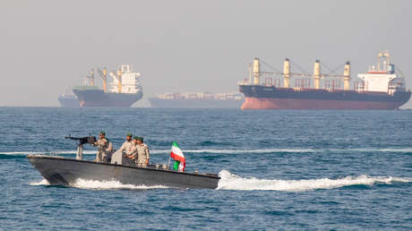 Irán recibe el primer ingreso por peajes en el estrecho de Ormuz