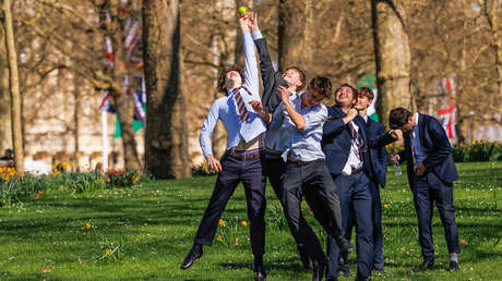 La mitad de los jóvenes rechazan luchar por este país país bajo ninguna circunstancia