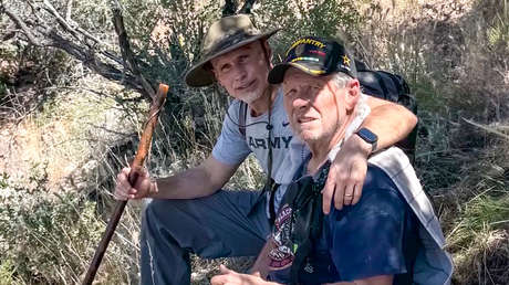 Hombre de 76 años revela cómo logró sobrevivir cuatro días perdido en un desierto