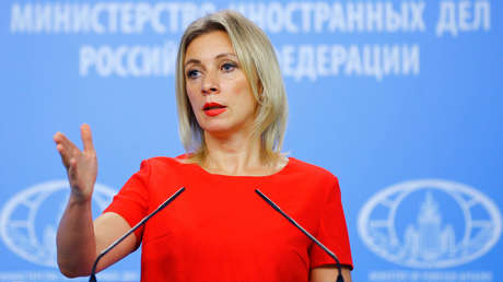 "Locura total" y "decisiones suicidas": Zajárova comenta el nuevo paquete de sanciones antirrusas de la UE