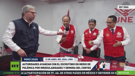 Autoridades en Perú avanzan con el escrutinio en medio de polémica por irregularidades y demora