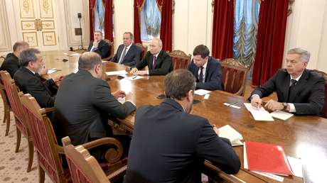 Putin: Rusia hará todo lo que sea en interés de Irán y Oriente Medio para que la paz se instale cuanto antes