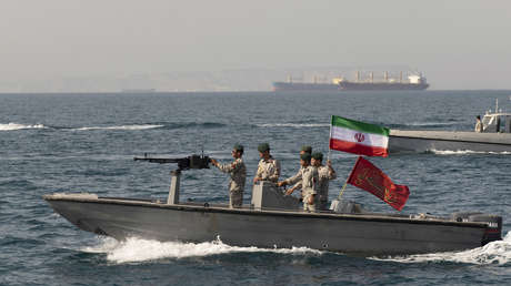 EE.UU. se opone al dominio iraní en el estrecho de Ormuz mientras Teherán sopesa nuevas reglas al tráfico marítimo