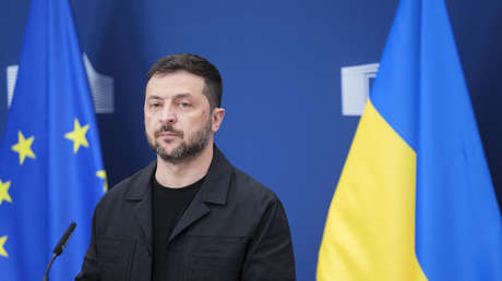 Asesor de Putin indica lo que debería hacer Zelenski para llegar a un acuerdo con Rusia