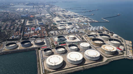 China prohíbe cumplir las sanciones estadounidenses contra sus empresas petroleras