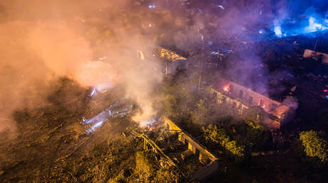 Al menos 26 muertos y decenas de heridos en China por la devastadora explosión en una fábrica (VIDEOS)