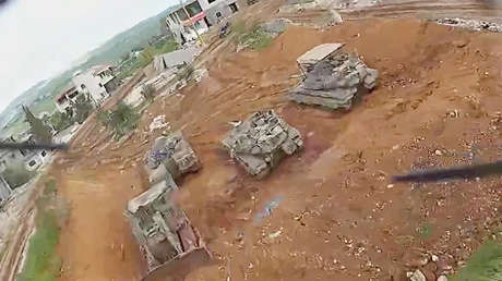 Dron de Hezbolá impacta contra un tanque israelí (VIDEO)
