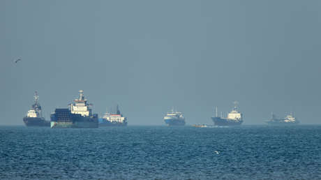 Irán ofrece apoyo a barcos comerciales en el estrecho de Ormuz