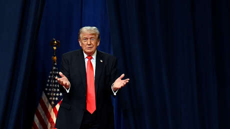 "Como caer por un precipicio": Tucker Carlson explica por qué Trump perdió popularidad entre los jóvenes