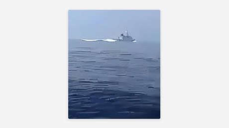 "Esto es Irán, la tierra de los leones": Oficial iraní hace frente a buque de guerra de EE.UU. (VIDEO)