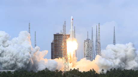 VIDEOS: China lanza nave de carga con suministros para su estación espacial