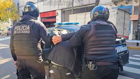 VIDEO: Frenética persecución termina con la detención de un ladrón en motocicleta