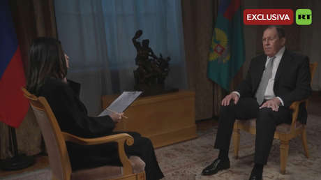 Lavrov: Exigir que los países no compren petróleo ruso barato es un comportamiento "colonial"