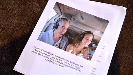Mirones, drones y persecuciones: la obsesión con la isla de Epstein desata caos